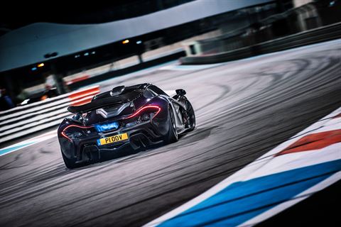 McLaren P1, Yas Marina